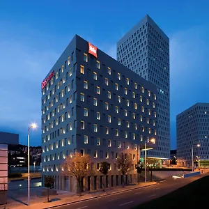 Otel Ibis Barcelona Santa Coloma