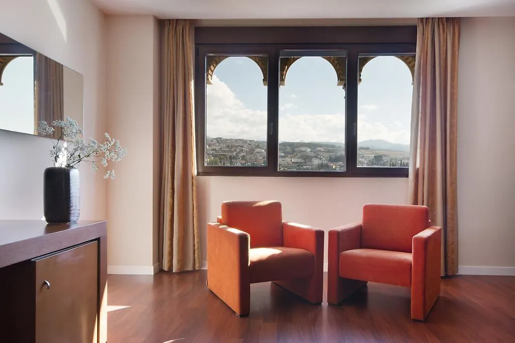 Hotel Granada Palace Моначиль